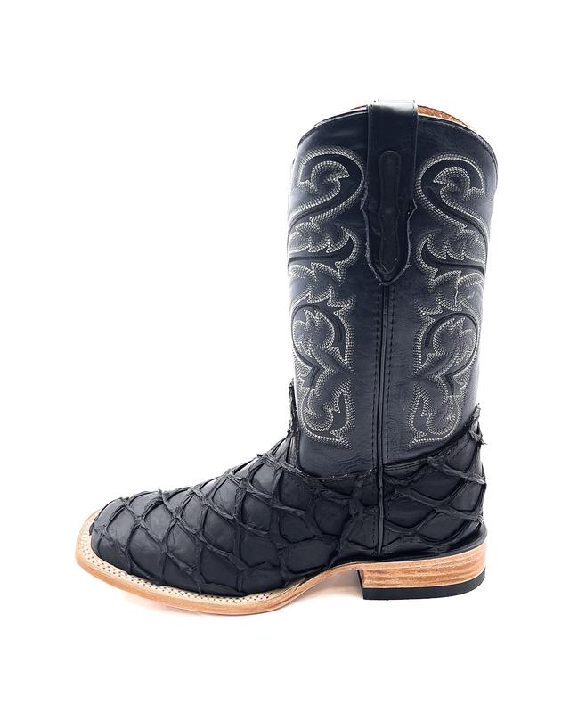 Cowboy Boot Black Pirarucu Bass