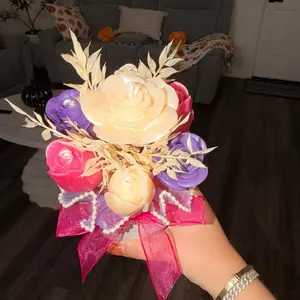 “Everlasting Bloom” Luxury Candle Bouquet