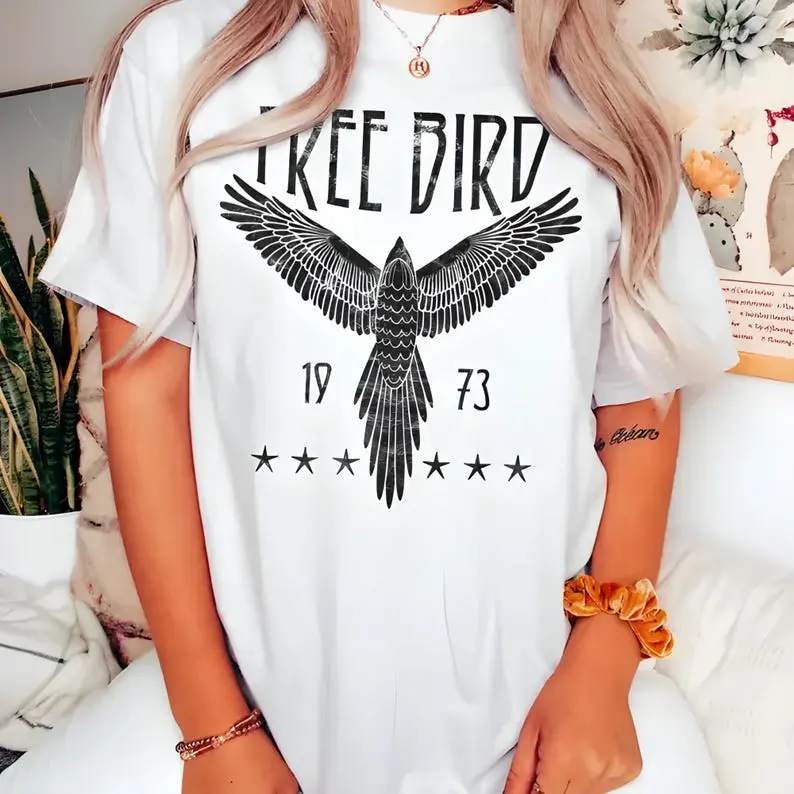 Comfort Colors - Free Bird Tee Boho TShirt Eagle T-Shirt Thunderbird TShirt Retro Music graphic Tee Vintage Inspired women T-Shirt