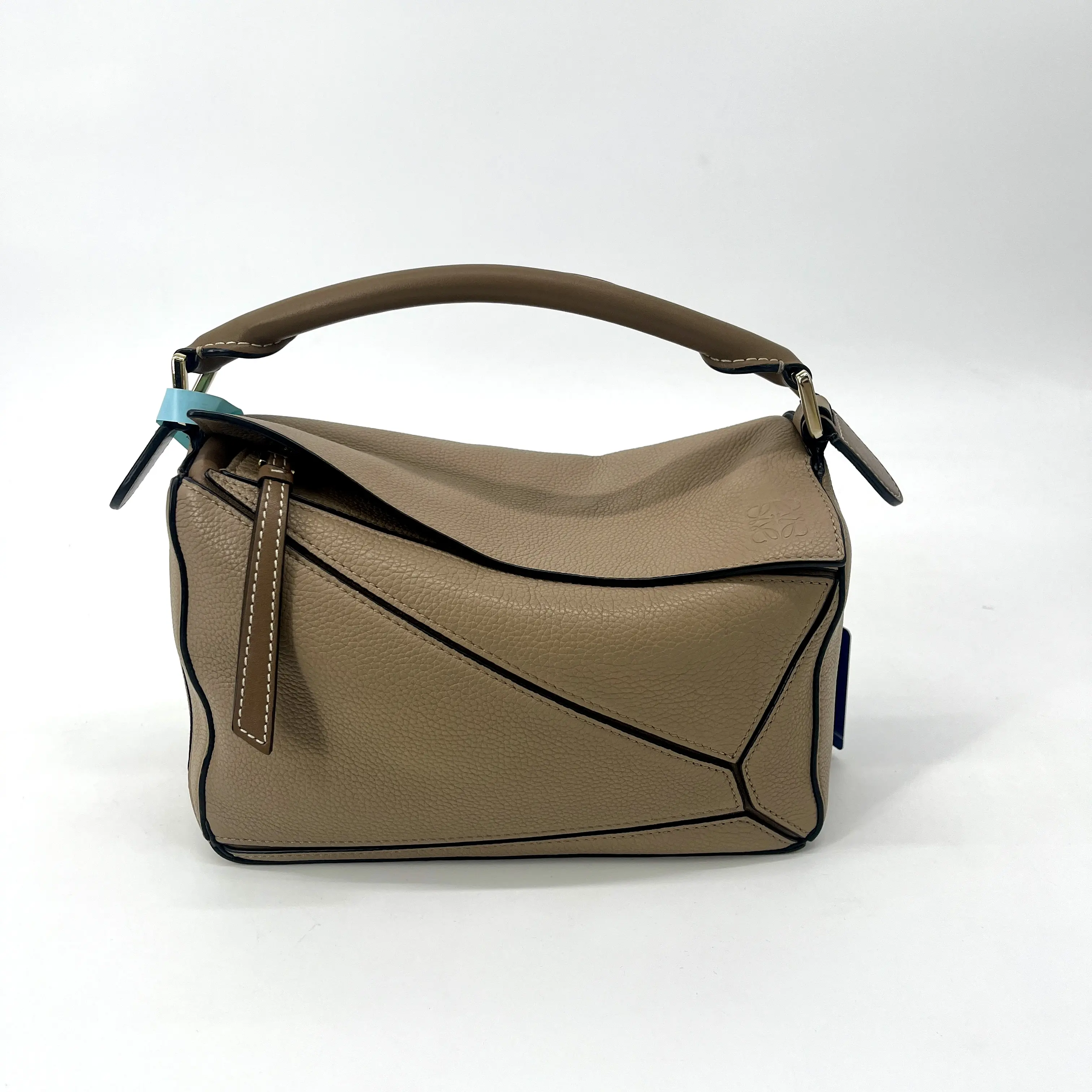 Pre-owned Loewe Leather Shoulder Bags Grained Calfskin Small Puzzle Taupe