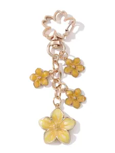 Elegant Sakura Flower Alloy Keychain, Stylish Plant Charm, Trendy Bag Pendant, Perfect Gift for Friends and Family, Memorial Present