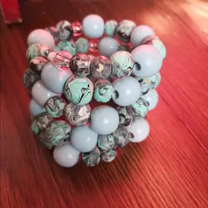 Orchid Wood Wire Wrap Bracelet