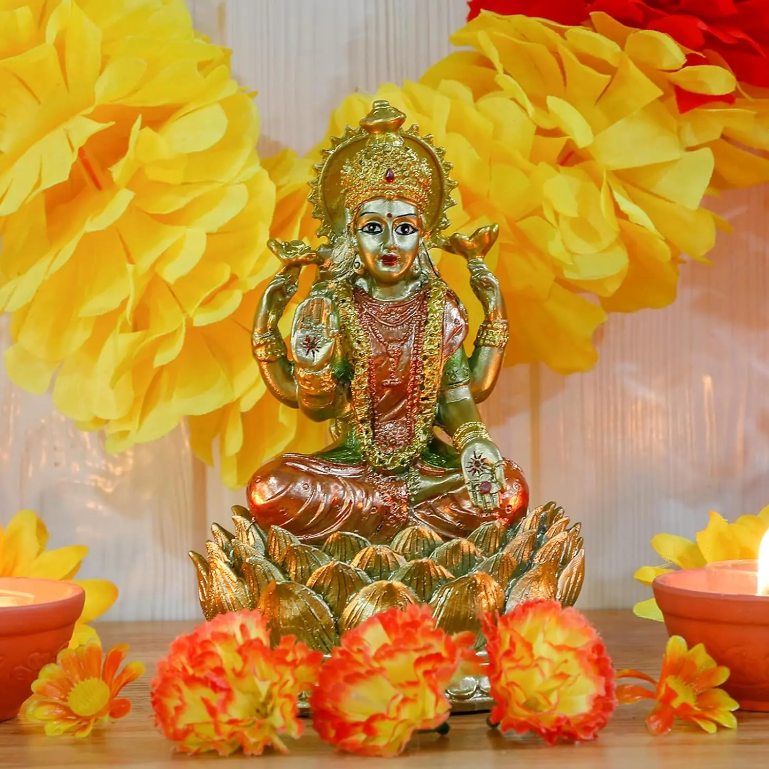 alikiki Lakshmi On Lotus 6.5" H lndian God Laxmi Statue Hindu Murti Item Home Temple Mandir Pooja Decor Hindu God and Goddess for Diwali Gifts Birthday Gifts for India People
