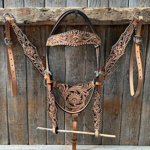Light Oil Floral Whipstitch Triangle / Gladiator Browband/ One Ear Breastcollar Tack Set
