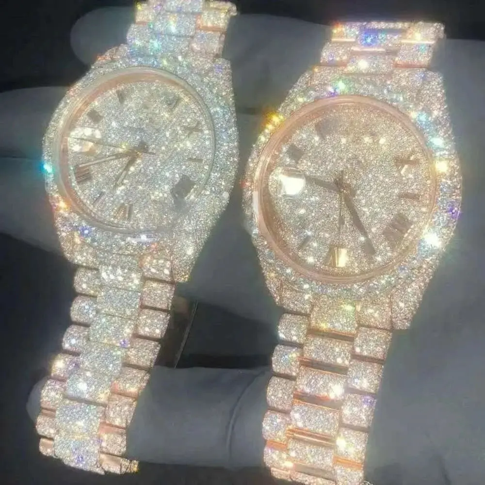 QUARTZ ICED OUT WATCH QUARTZ ICED OUT WATCH