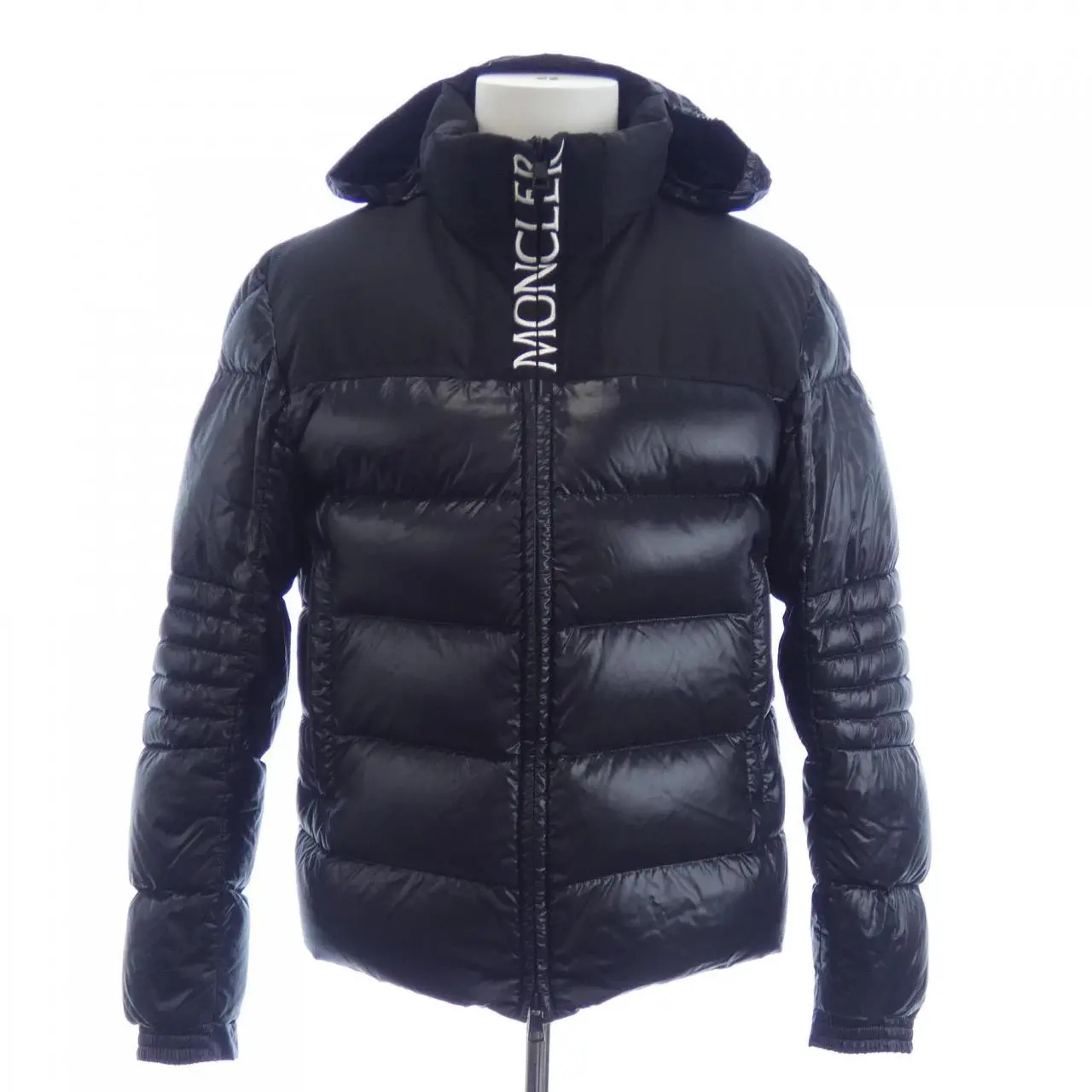 Pre-owned MONCLER Nylon Small Leather Goods BRUEL Down Jacket