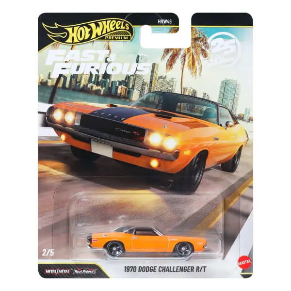 Hot Wheels Premium Fast & Furious 1970 Dodge Challenger R/T Die-Cast Toy Car, Ages 10+, Metal Parts, Movie Tie-In Collectibles for Car Enthusiasts