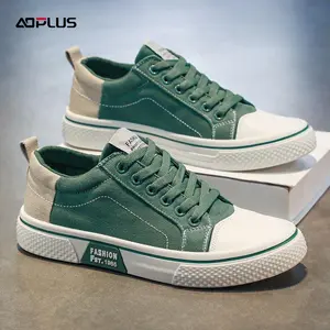 Black-White Contrast Casual Sneakers Canvas panel contrast stitching for retro style, textured thick sole for comfort and quality, suitable for daily commute/outfit matching, blending style and practical foot feel