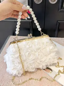 Pearl hand-held flower evening bag, three-dimensional petal chain cross-body small square bag, fashionable, exquisite, small and versatile, suitable for attending banquets, shopping, afternoon tea, etc., Crossbody Chain Bag
