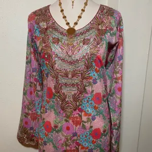 Rosette Glow Mukhawar – Cotton, Hand-Embellished (Size 56)