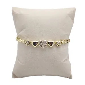 14k Gold-Plated Heart Bracelet, 7-in Fit