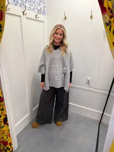 Sleeveless Solid Mohair Sweater Hoodie Poncho Fit Top