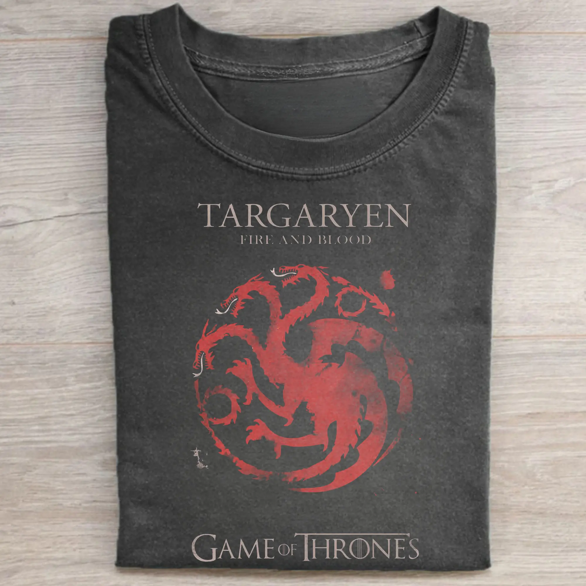 Gildan Men's Game of Thrones Printed Fitted Tshirt - Casual Vintage Cotton Short-Sleeve Crew Neck Top with House Targaryen Fire and Blood Graphic, Streetwear, Shortsleeve