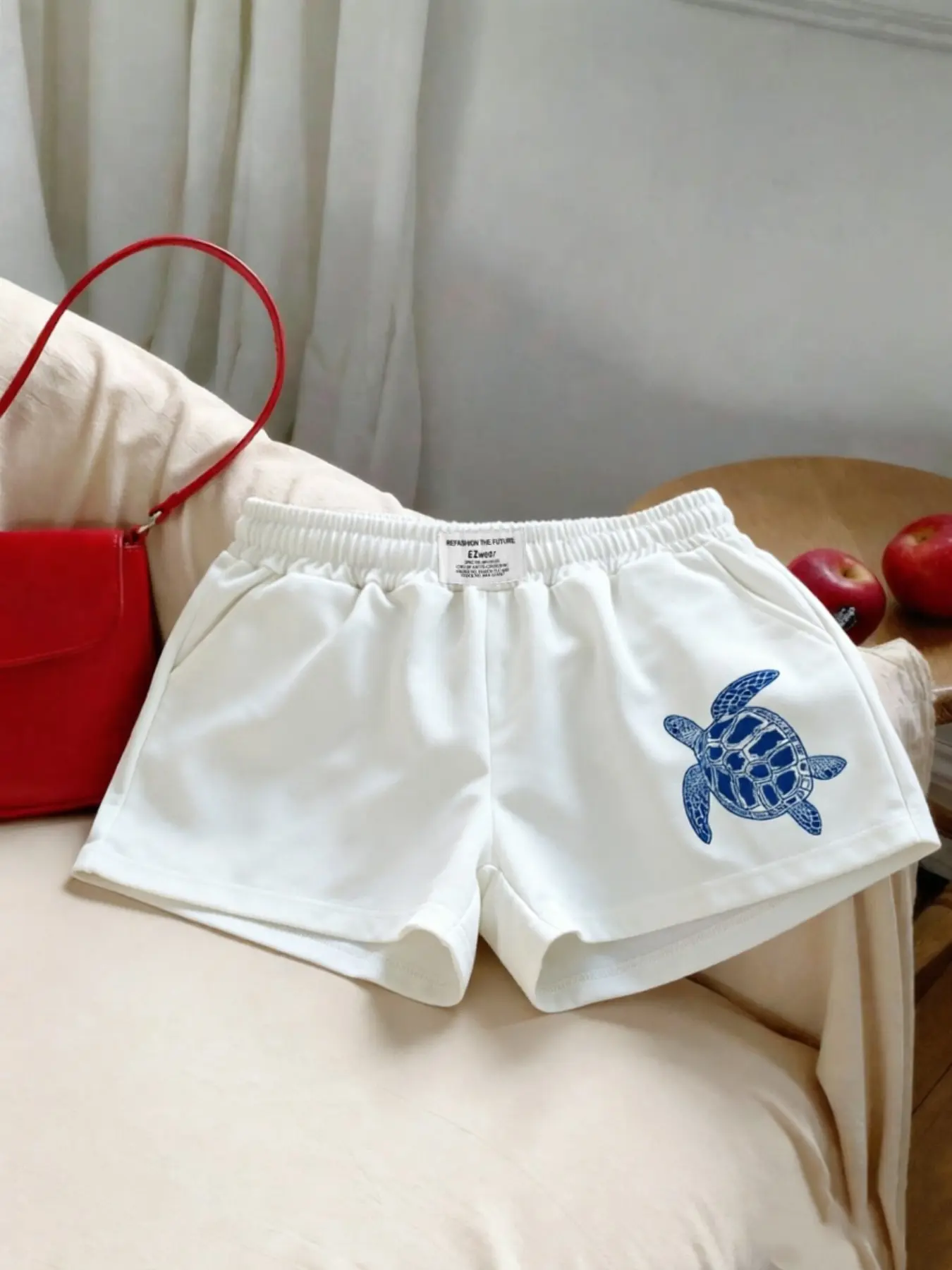 Trendy Comfortable Casual Turtle Print Shorts, Perfect for Beach and Vacation, Women's Summer Wear, Bottoms for Spring/Summer