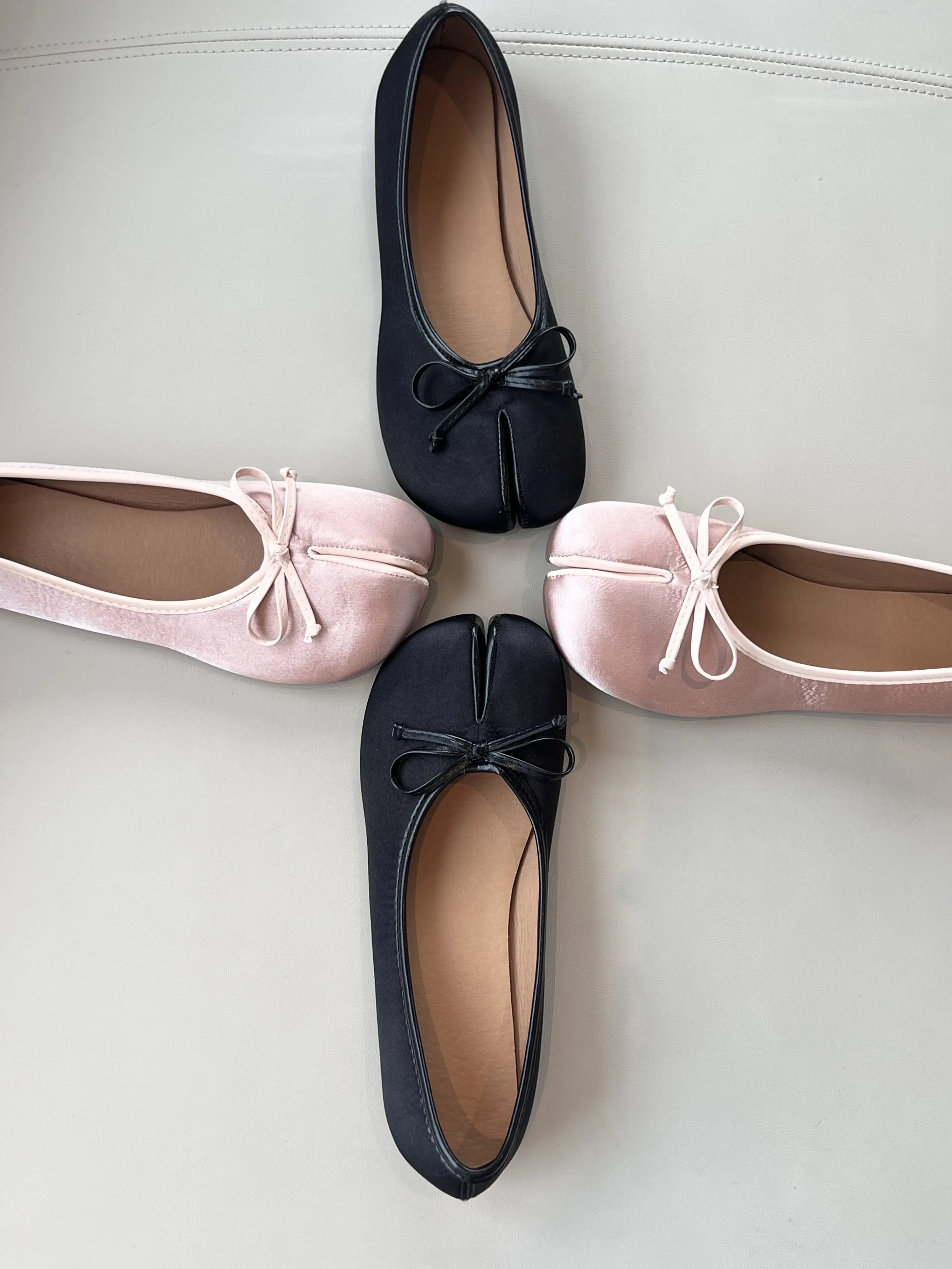 Chic Aesthetic Two Color Split Toe Flats Ladies Bow Satin Slip On Shoes Lightweight Soft Sole Bridal Date Street Fairy Style Footwear