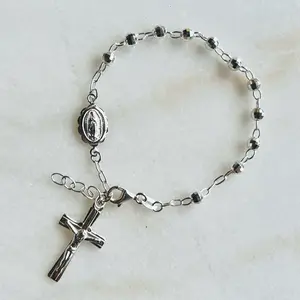 Hermoso Rosario en pulsera.Decenario diamantado. Plata 925 Hecho en Mexico