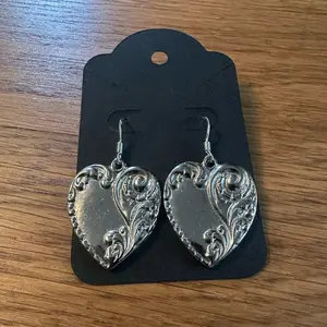 Filigree Heart Earrings