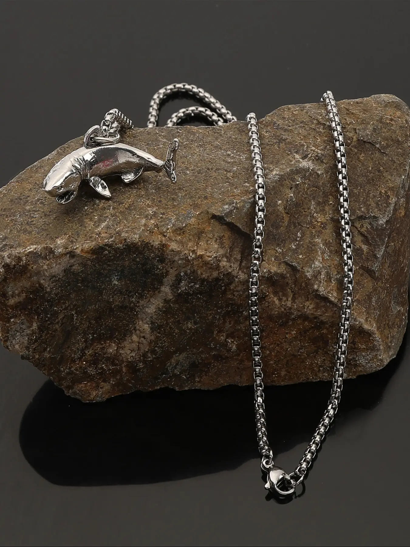 Vintage Deep Sea Shark Pendant Necklace, Fashionable Men's Chain Jewelry, Nordic Style Party Accessory, Valentine's Day Gift