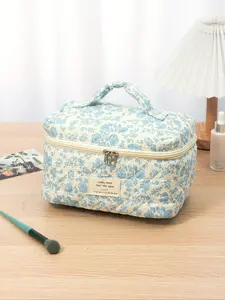 Fashion All Over Print Zipper Makeup Bag, Large Capacity Travel Cosmetic Bag, Portable Toiletry Bag For Women & Girls, Handheld Cosmetic Pouch