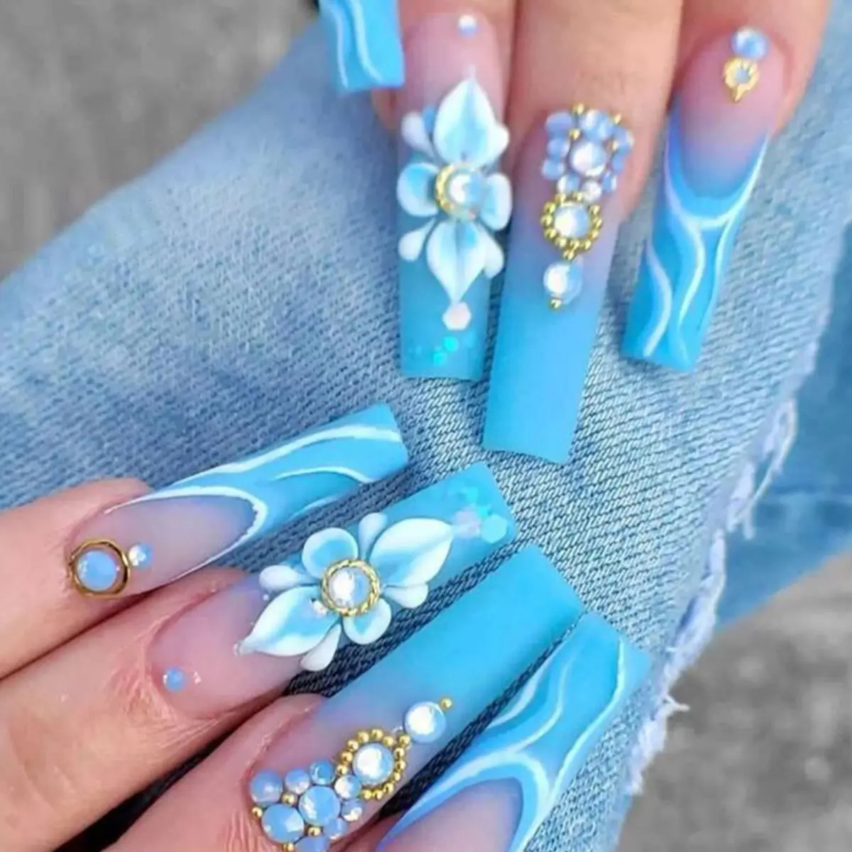 24pcs Luxury Flower Long Ballet False Nails, Nail Art, Spring Summer Limited Edition Ice Blue Soft Style
