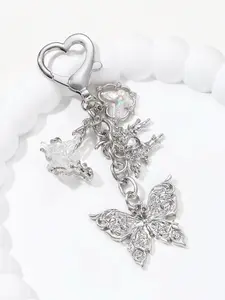 Elegant Vintage Butterfly Keychain, Silver Color Alloy Pendant, Punk Style, Trendy Gift for Friends and Family, Memorial Present, Fashionable Alloy Keychain