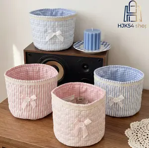 Small Cotton Quilted Storage Basket with Cute Bow Lace, Aesthetic Gingham-Printed Fabric Organizer for Makeup, Desk Organization (Fashion & Costume Jewelry Accessory)