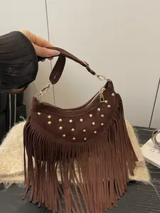 Boho Style Rivet Fringe Shoulder Bag, Bohemian Casual Purse, Plain Color, Fashionable and Simple, Versatile Crossbody Bag for Fall & Winter