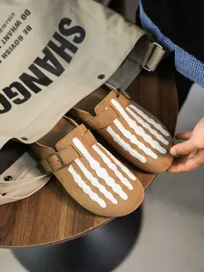 Men's Fashion Slippers, Summer New Arrival, Flat Sole, Height Increase, Durable, Anti-Slip, Skull Claw Design, Casual Office Shoes