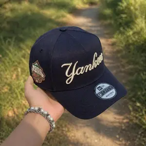 New Era Yankees 9FORTY Adjustable Cap – Premium Navy Baseball Hat, Embroidered Script Logo, Side Patch Detail, Classic Streetwear Snapback, Collector’s Limited Edition 2026, Urban Gorra Unisex para hombres y mujeres, TikTok Trend Style Essential