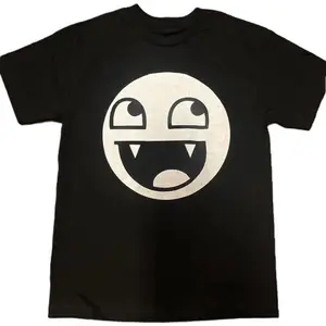 Y2K Epic Face Tee – The Perfect Shirt for Goth and Emo Fashion Trends