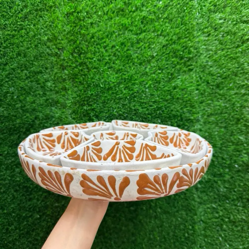 Botanero Relieve Redondo (Cielito Lindo) color Mamey.