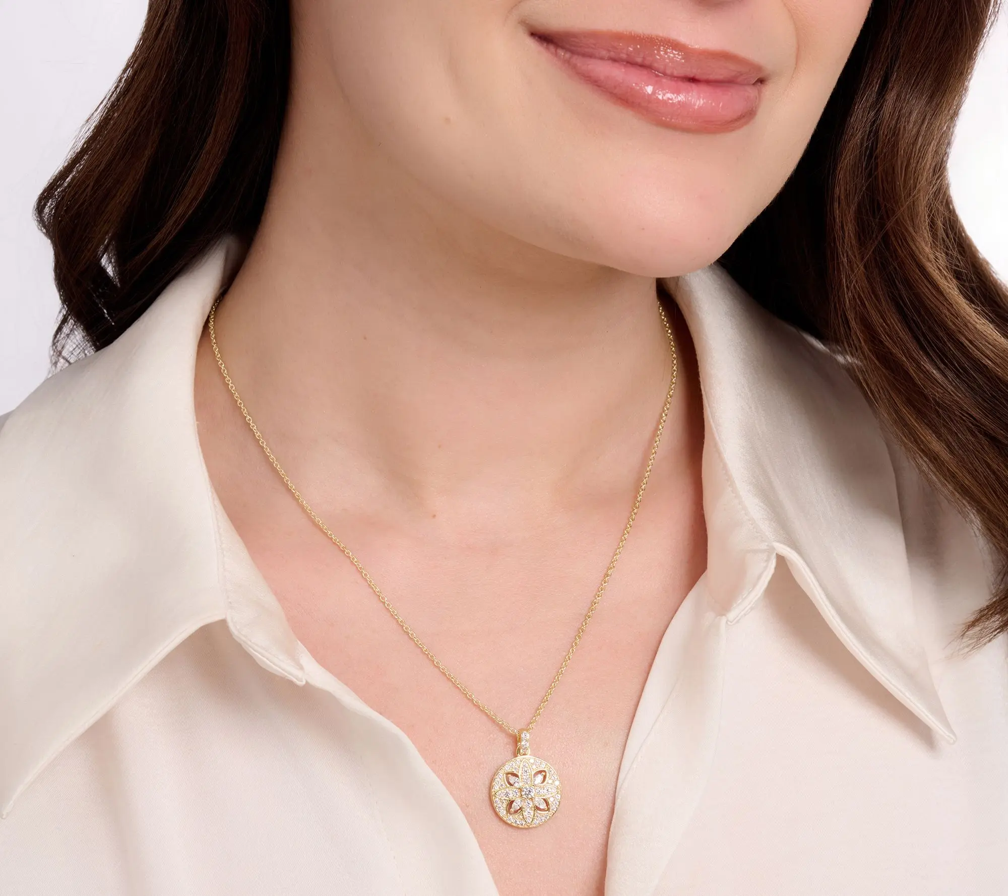Diamonique x Kathy Levine Sand Dollar Circle Necklace Sterling Silver Diamonique x Kathy Levine Sand Dollar Circle Necklace Sterling Silver
