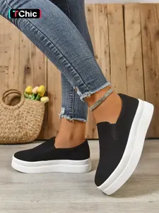 Women's Two-Tone Lace-Up Skate Shoes, Fashion Low-Top Sneakers, Comfortable Durable Design, Perfect for Daily Wear