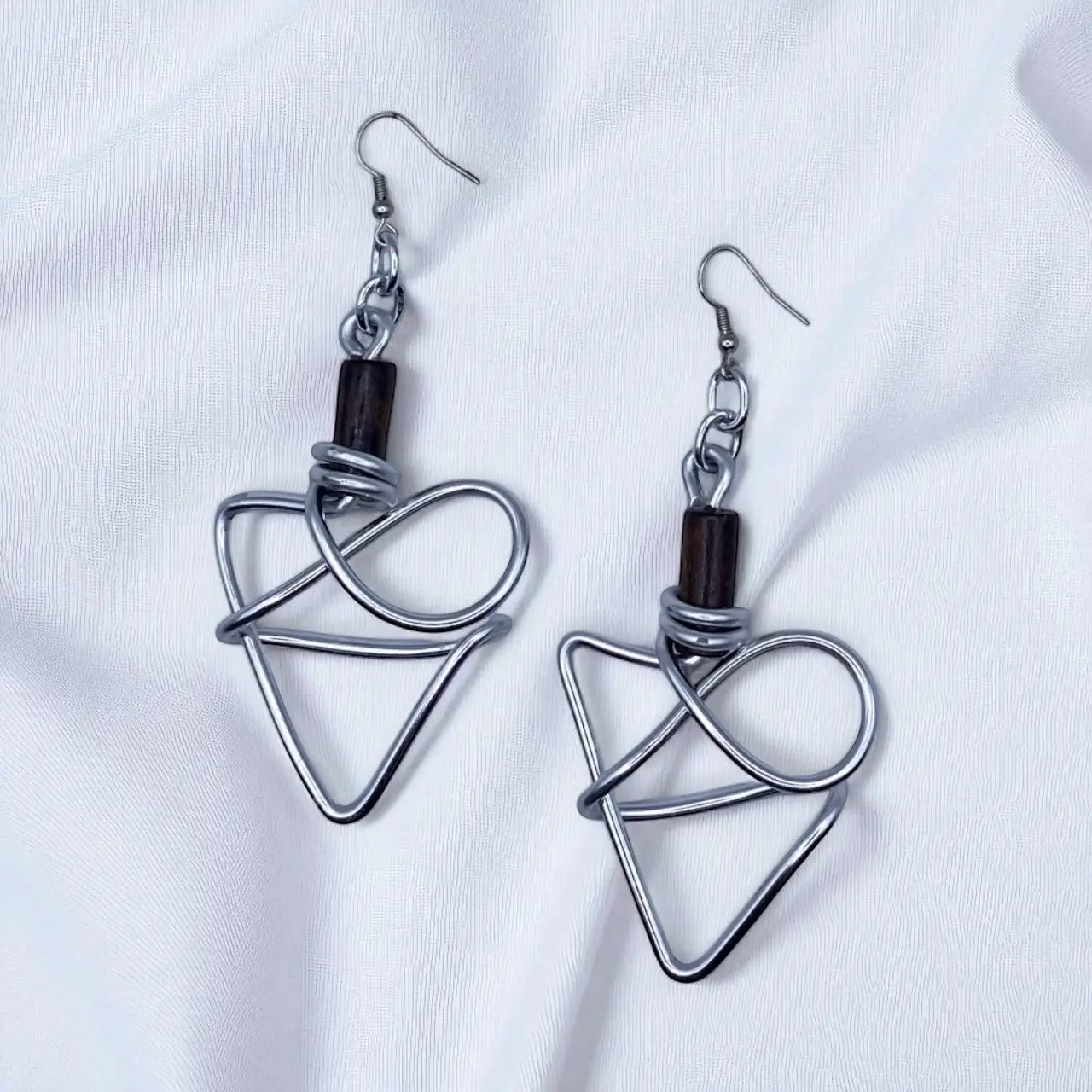 Yashica Earrings - Handcrafted Lightweight Aluminum Wire Earrings - Silver Color with Brown Bead - Comfortable & Nickel-Free - Perfect for Casual and Date Night Looks