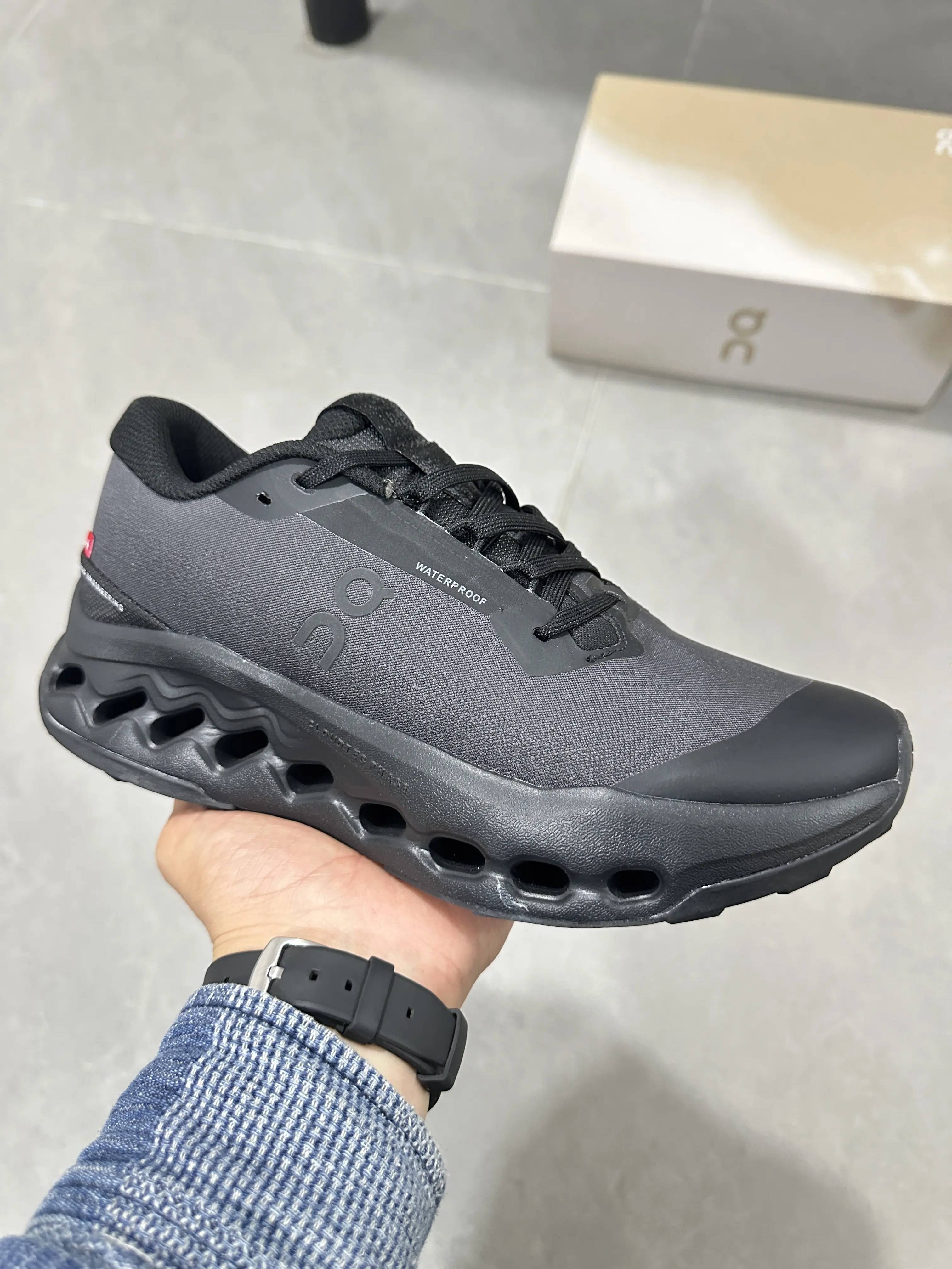 All Black Hollow Cushion Running Sneakers, Breathable Knit Upper, Hollow Shock Absorbing Midsole, Lightweight Outdoor Casual Athletic Shoes, Unisex Sport Footwear
