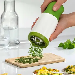 Veggie Chopper Machine, Garlic & Coriander Spice Grinder, Kitchen Accessories for Efficient Food Preparation, Durable Design for Home Use