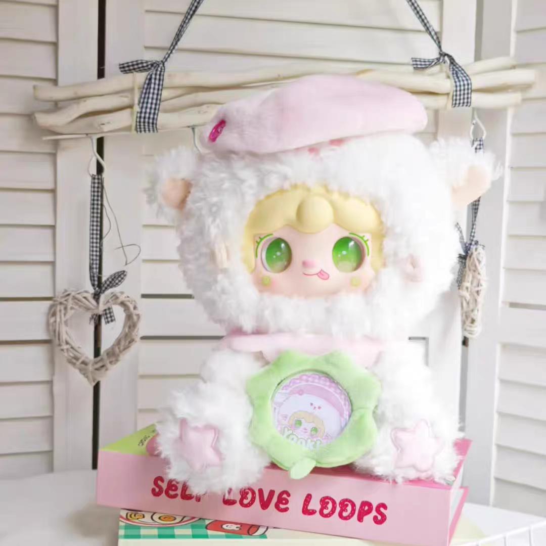 Yoki Plush vinyl 400% Versatile Idol