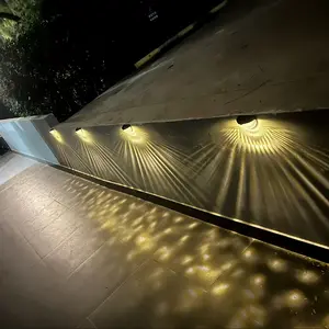 Solar Fence Lights Outdoor Garden Lighting Waterproof Ipx4 Set of 2/4/6 LED Energy Saving Wall Mounted Pathway Lamps for Courtyard Walkways Solar Landscape Lights