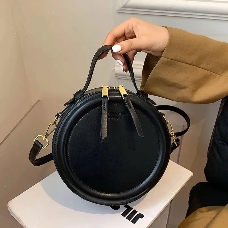 Mood by Jay Women's Circle Crossbody Bag - Stylish Accessory for Any Occasion woman handbag