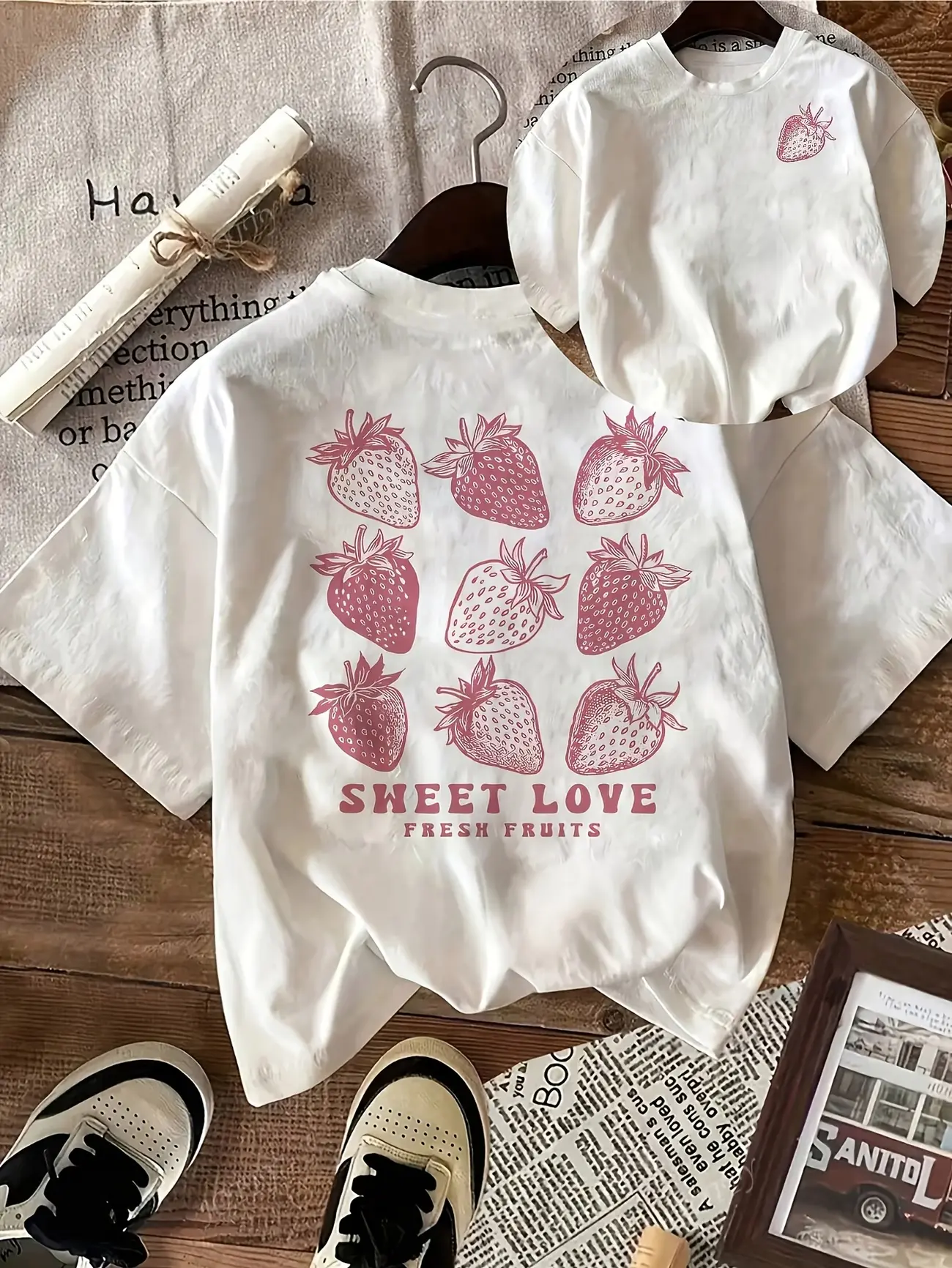 Women's Strawberry Fruit New Double-Sided Fashion Pullover T-Shirt