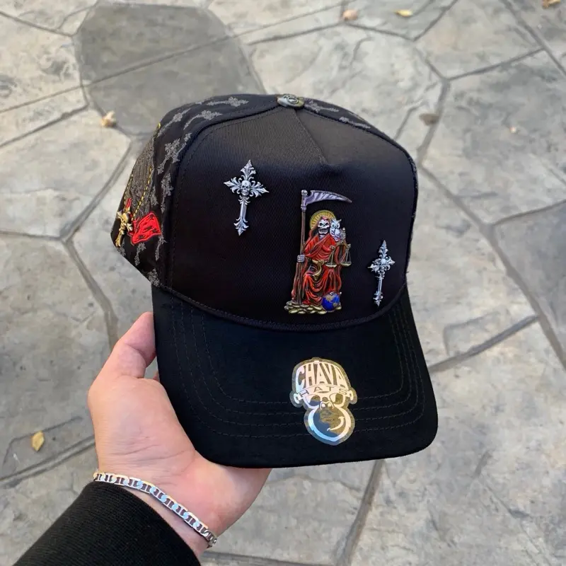 SANTA RED - SNAPBACK HAT PREMIUM MATERIALS - CHAVA HATS