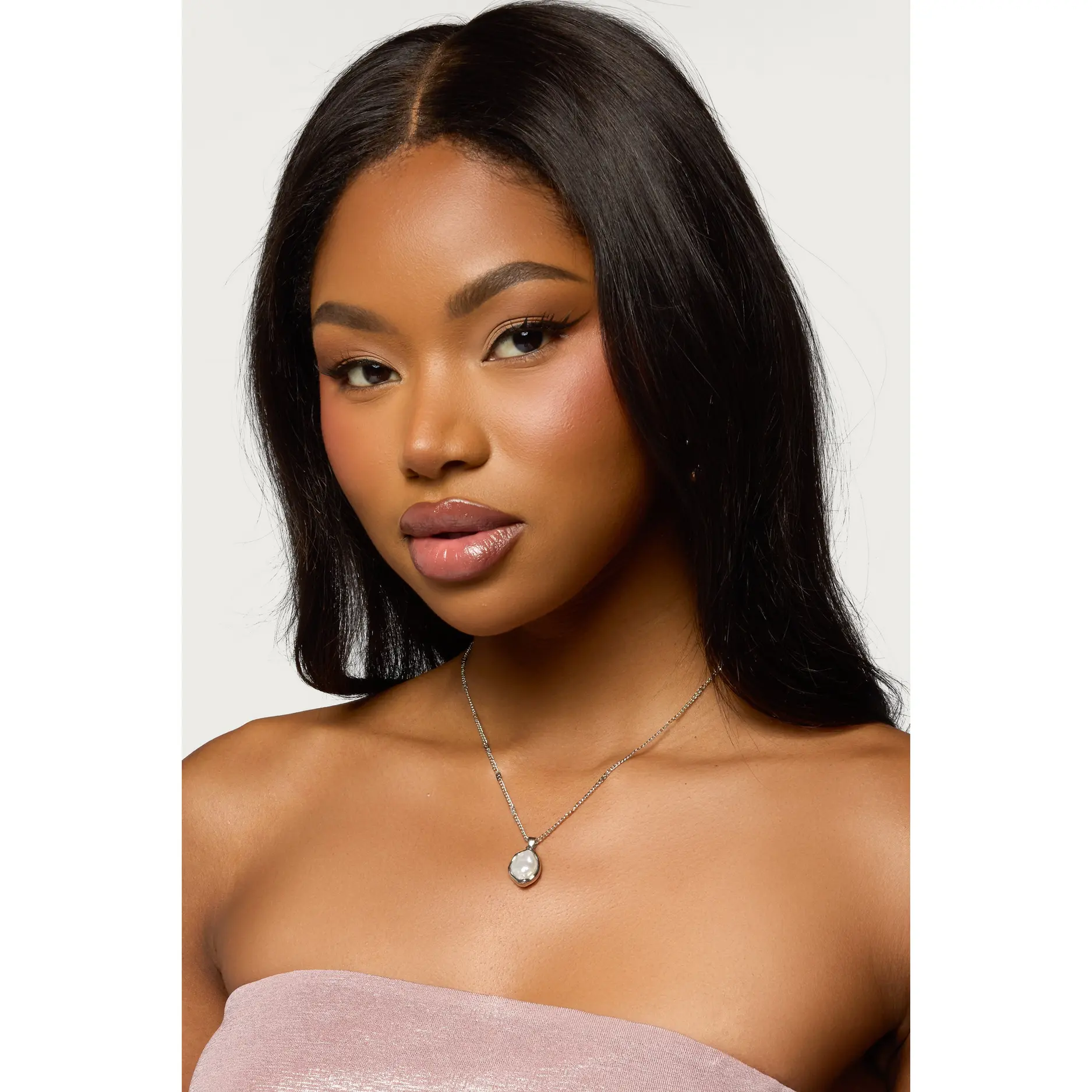 Pearl Pendant Necklace