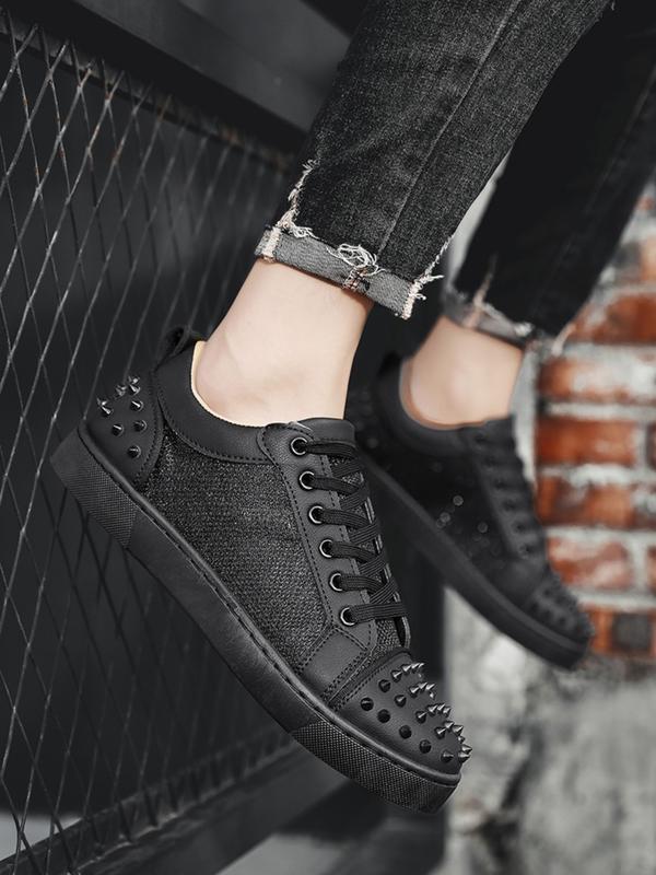 Trendy Casual Sneakers for Men, Versatile Bread Shoes, Unique Style, Comfortable Board Shoes, Riveted Casual Shoes, Perfect for Daily Wear