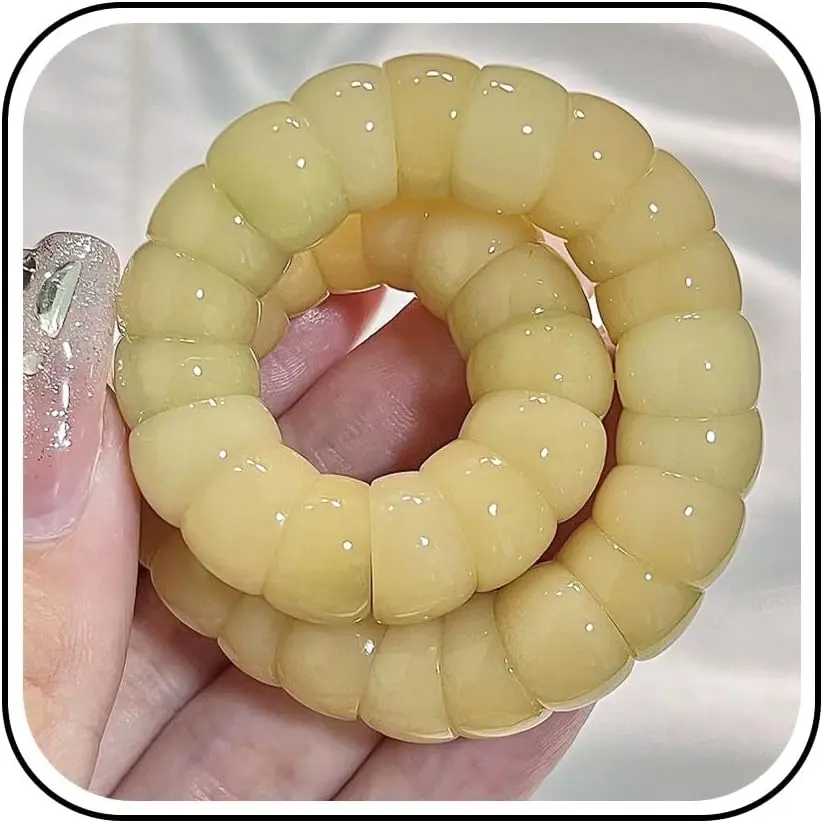 A4: Yellow wristband