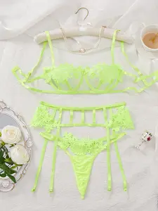Women's Floral Pattern Sexy Lingerie Set, Chic Comfy Breathable Bra & Thong & Garter Belt Set for Daily Wear, Women Lingeries for All Seasons, Bra Sets