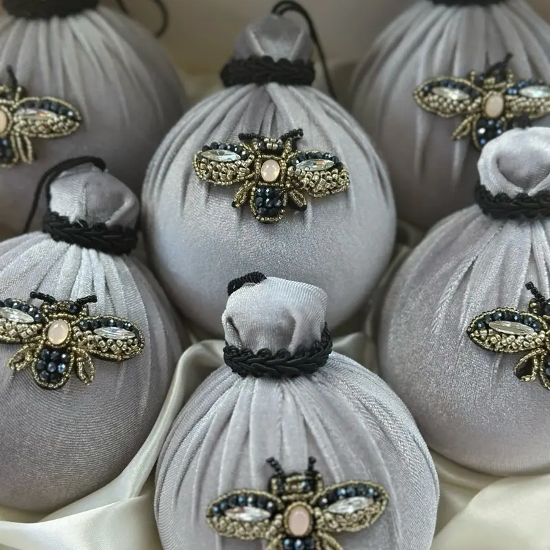 Handmade Silver Velvet Christmas Ball Ornaments, 4in Bee Appliqué Large Baubles, Old Money Aesthetic Holiday Decor