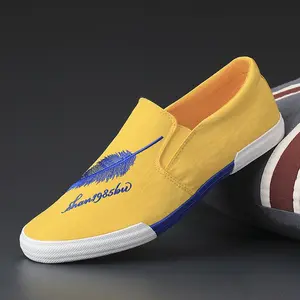 Bdhjydb Men's, Yellow Feather Embroidery, Lazy One-pedal, Casual Shoes, Soft-soled Non-slip and Wear-resistant, Lace-up-free Design, Daily Commuting, Versatile Espadrilles