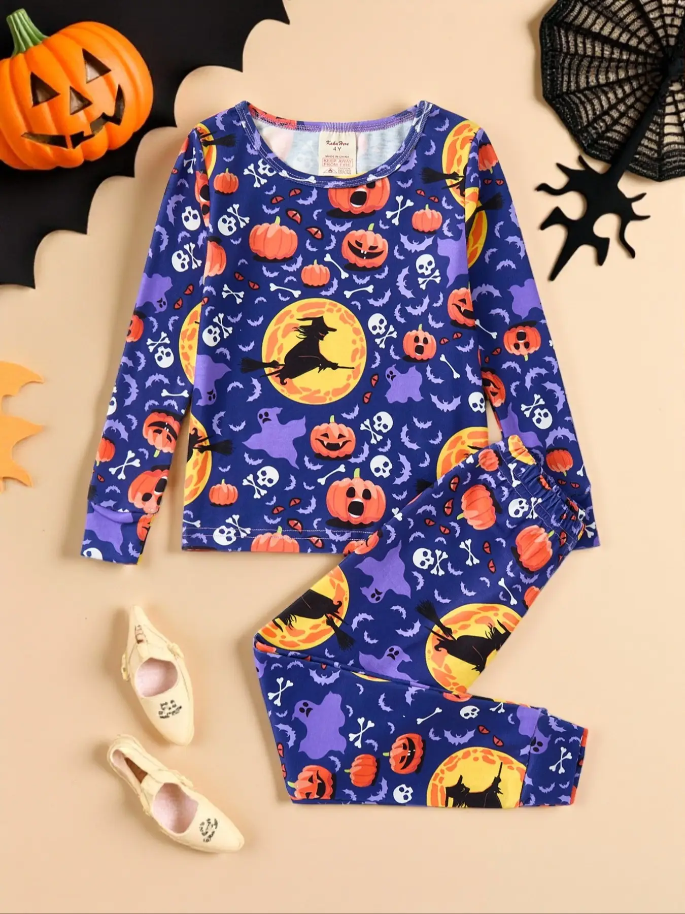 Halloween Kids Pajama Set, Cute Cartoon Pumpkin Skull Design, Fluorescent Print, Suitable for Ages 3-8, Autumn & Winter Sleepwear