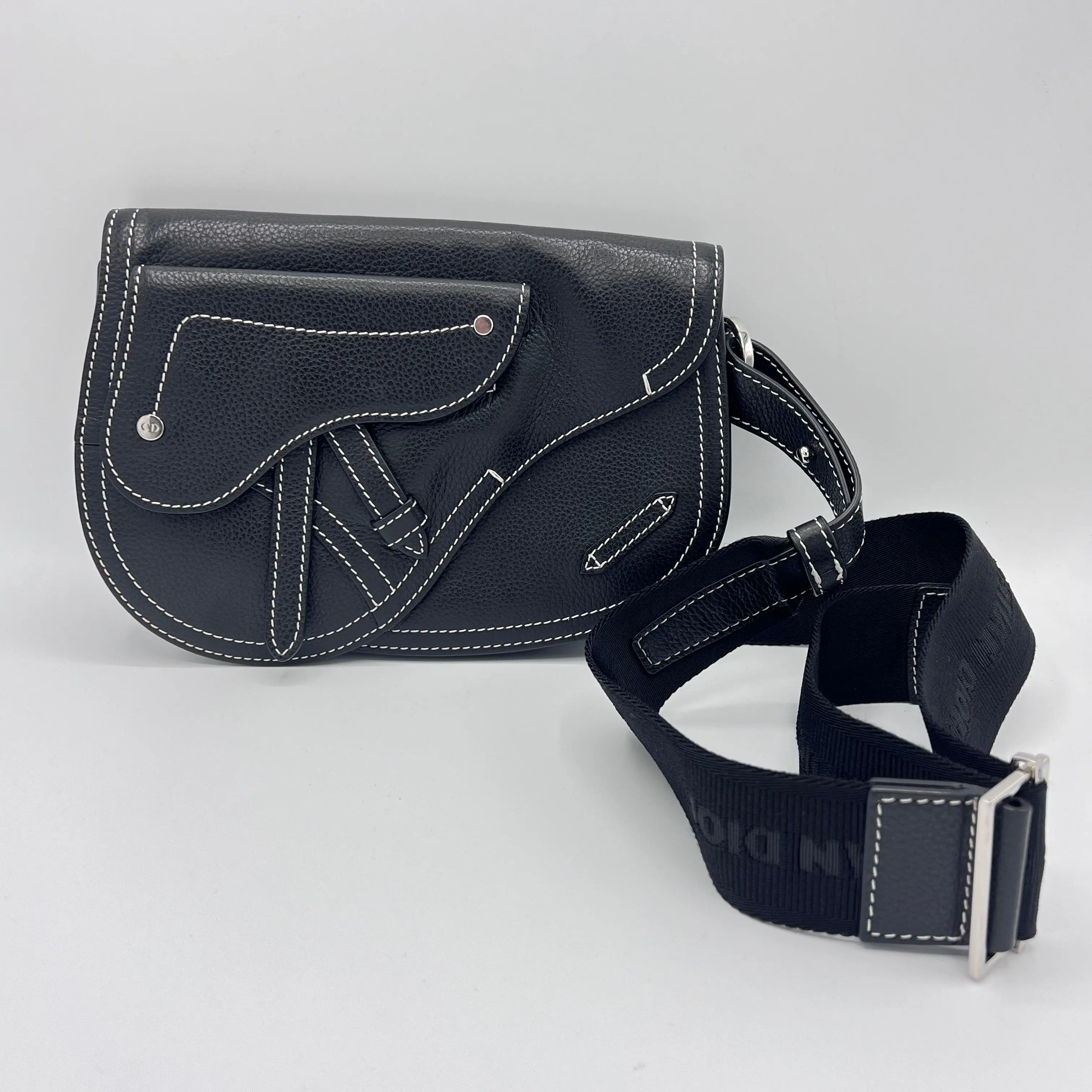 Pre-owned Dior leather messenger bags Saddle Messenger Bag