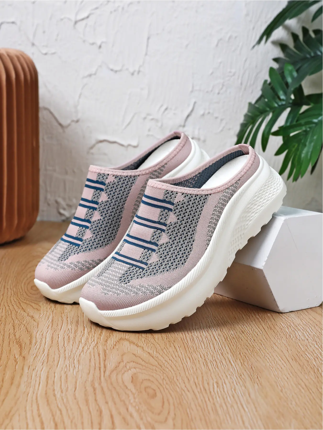 Women's Backless Slip-On Mules, Breathable Mules, Comfortable Soft Thick Sole, Spring Summer Outdoor Casual Commuting Walking Shoes Footwear